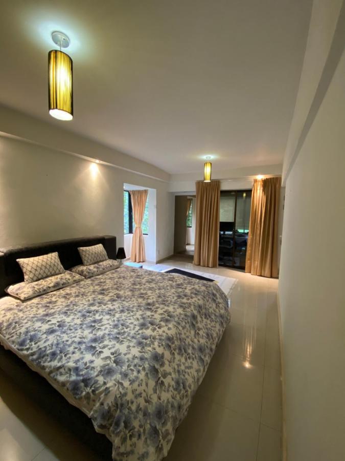 Klcc Studio One Bedroom Kuala Lumpur Exterior photo